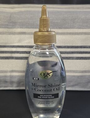 OGX Lightweight Pre-Wash Gloss Hair Oil - Clear Bottle with Gold Cap